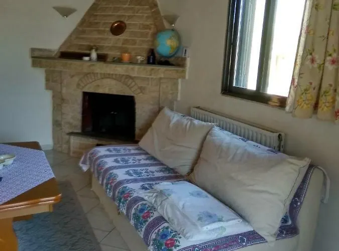 Papapoulios Apartment *