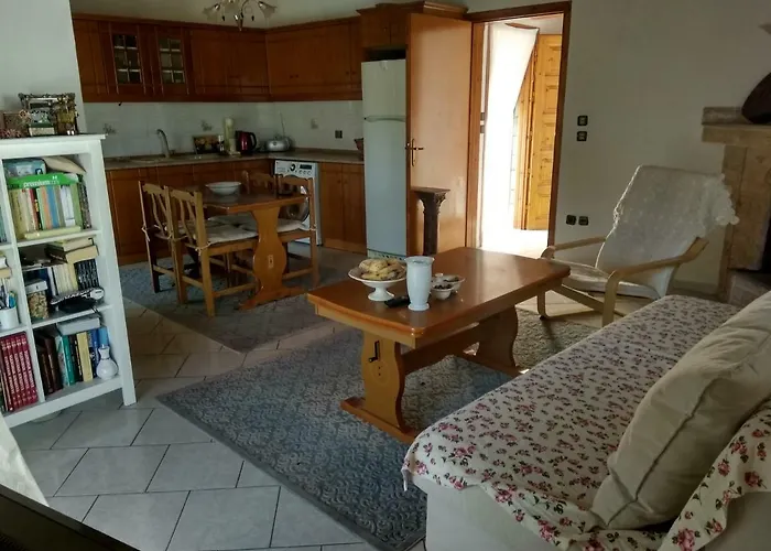 Papapoulios Apartment *